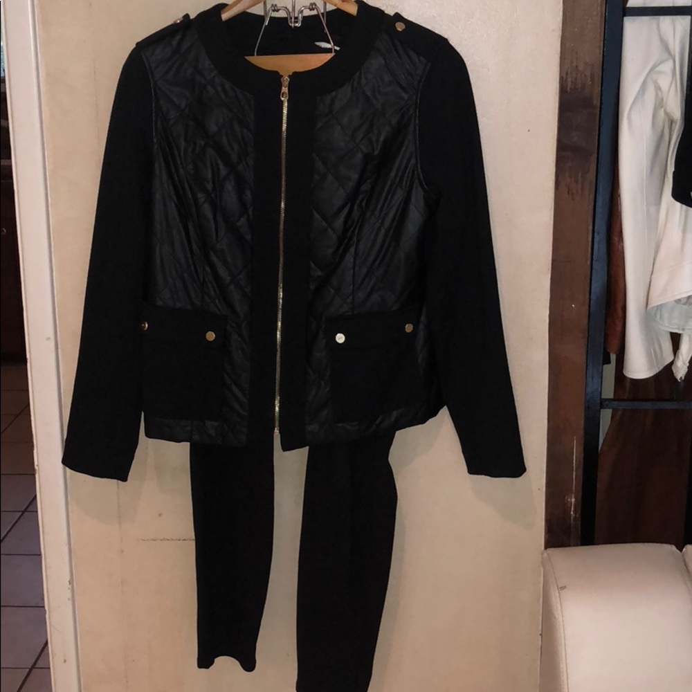 Jones New York Jacket & Jeggings
